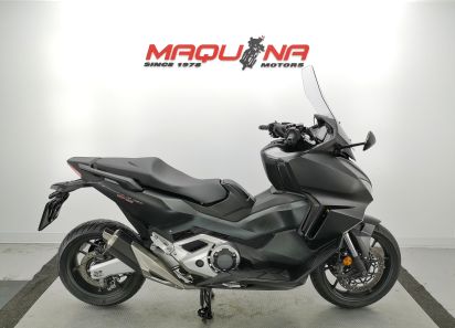 HONDA FORZA 750-Segunda Mano