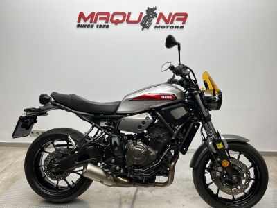 YAMAHA XSR700