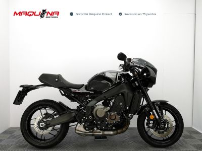 YAMAHA XSR 900