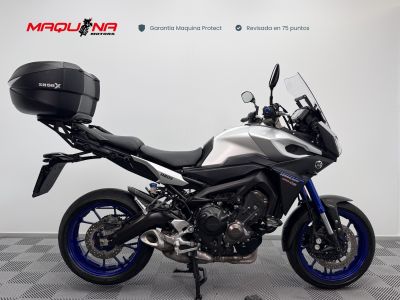 YAMAHA TRACER 900