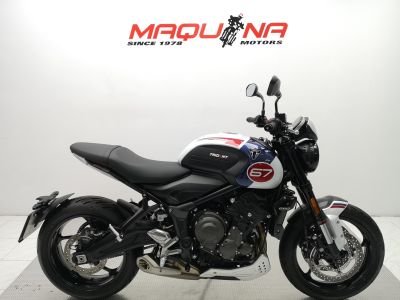 TRIUMPH TRIDENT 660 TRIPLE TRIBUTE EDITION-Segunda Mano