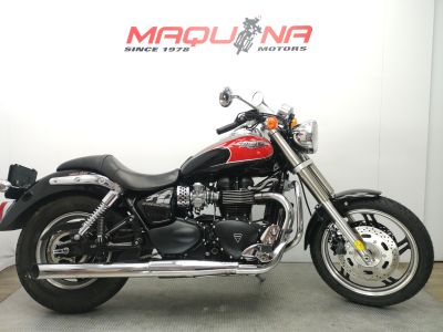 TRIUMPH SPEEDMASTER 900-Segunda Mano