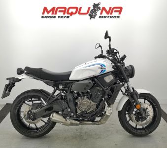 YAMAHA XSR700