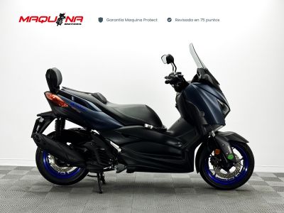 YAMAHA X-MAX 125