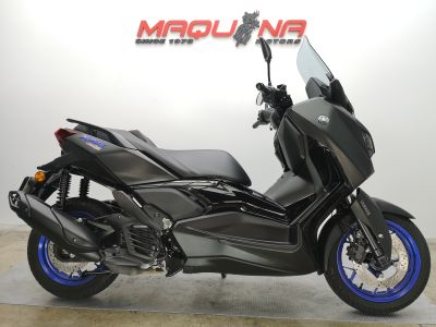 YAMAHA X-MAX 125