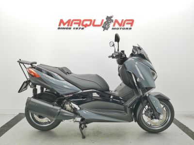 YAMAHA X-MAX 300 TECH MAX-Segunda Mano