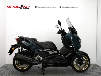 YAMAHA X-MAX 300 TECH MAX-Segunda Mano