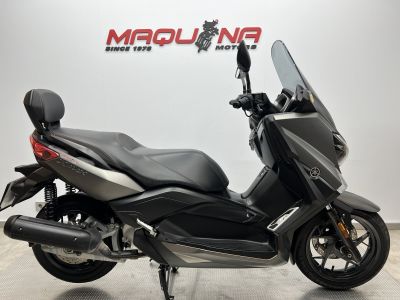 YAMAHA X-MAX 125