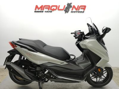 HONDA FORZA 350-Segunda Mano